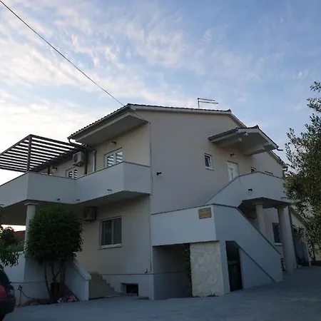 Apartment Antonella *