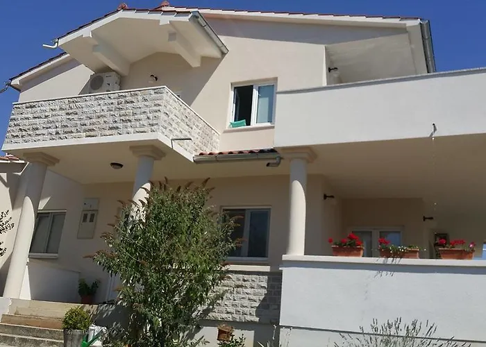 Antonella アパート ヴォディツェ