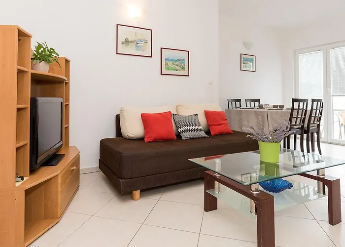 Antonella アパート