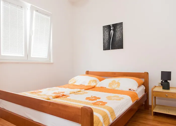 Antonella アパート